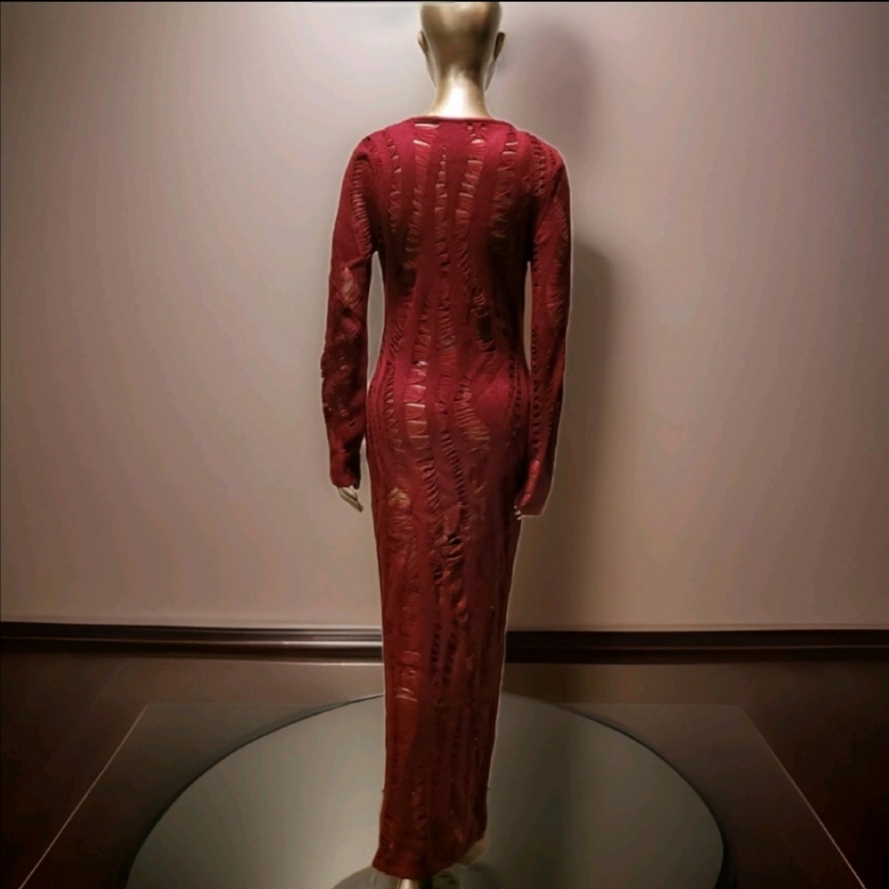 NWT Burgandy Distressed Long Sleeve Knit Maxi Sweater Dress Sz M - Picture 13 of 15